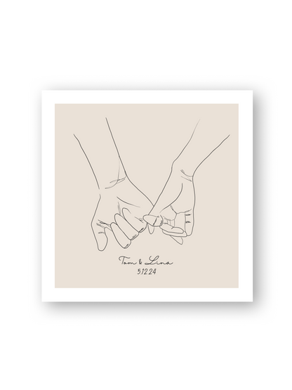 Beiges Line Art Poster „Pinky Promise“ von Sels Studio – personalisiertes Design mit ineinander verhakten Händen, ideal als romantisches Geschenk zur Hochzeit oder zum Jahrestag